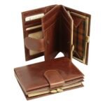 Three part leather wallet with coin pocket - Brown